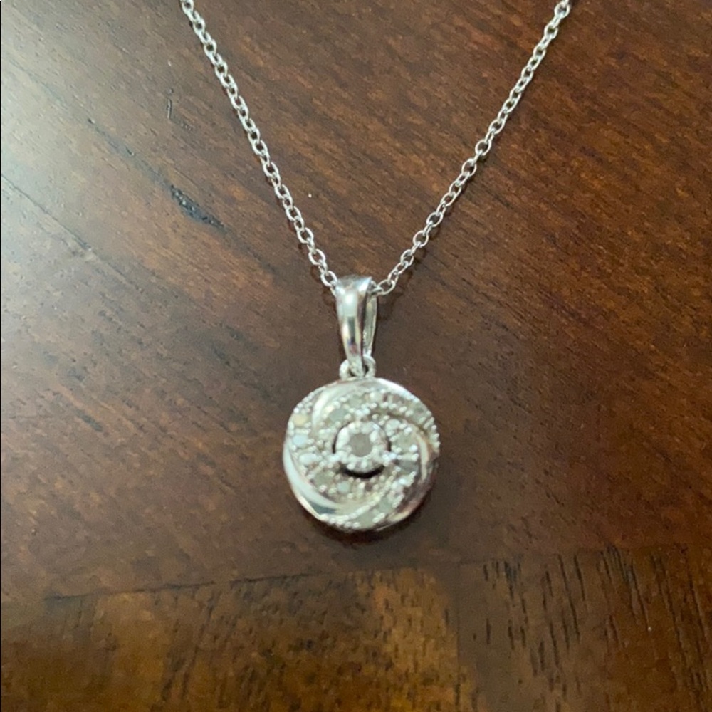 Silver necklace